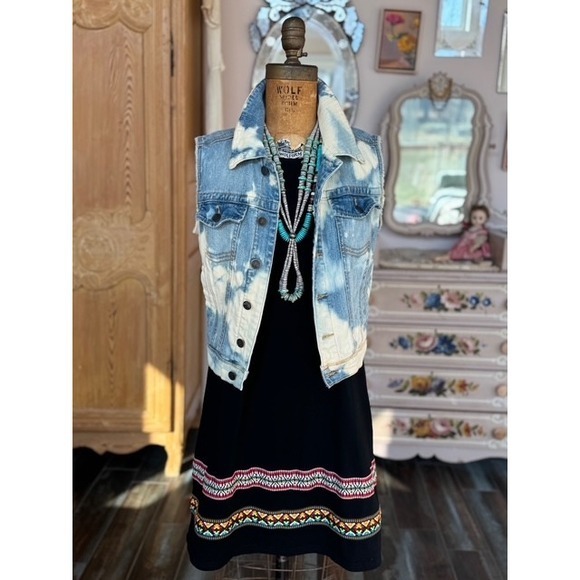 Upcycled Denim Vest | One-of-a-Kind | Romantic Americana Festival Wear | Small - Picture 3 of 5